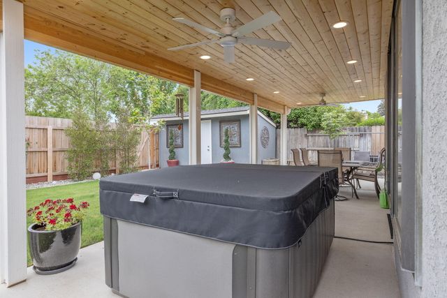 1443 E Vassar Drive, Visalia, CA 93292