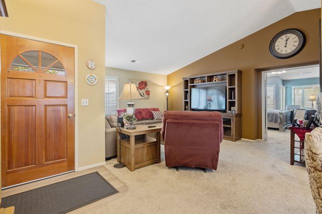 1443 E Vassar Drive, Visalia, CA 93292