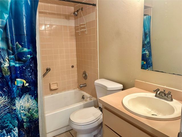 2315 CENTENNIAL BOULEVARD, Leesburg, FL 34748