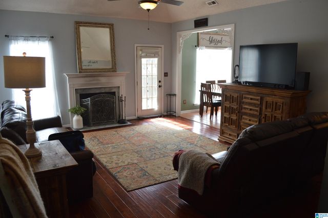 104 HANNAH CIRCLE, Calera, AL 35040