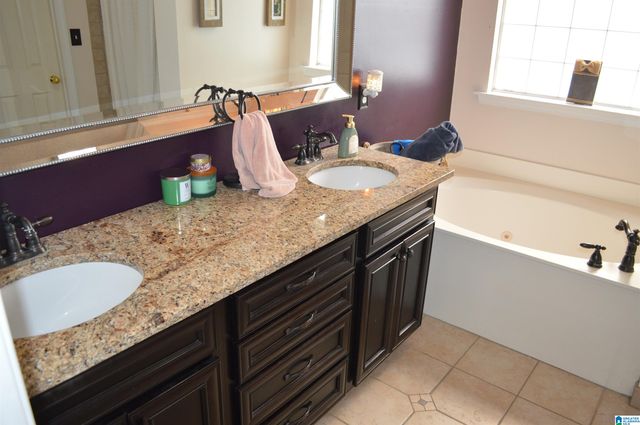 104 HANNAH CIRCLE, Calera, AL 35040