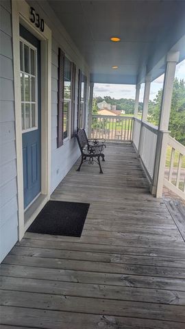 530 S Shady Lane, La Porte, TX 77571