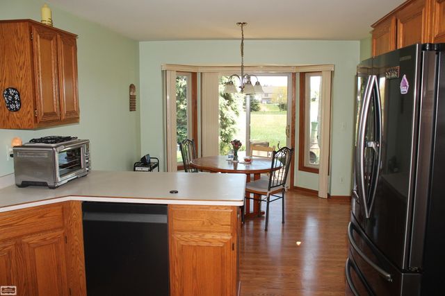 51392 Nicolette Road, Chesterfield Twp, MI 48047
