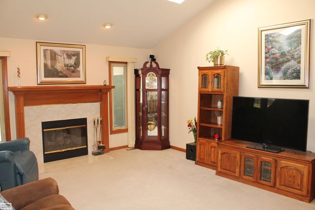 51392 Nicolette Road, Chesterfield Twp, MI 48047