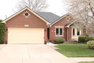 51392 Nicolette Road, Chesterfield Twp, MI 48047
