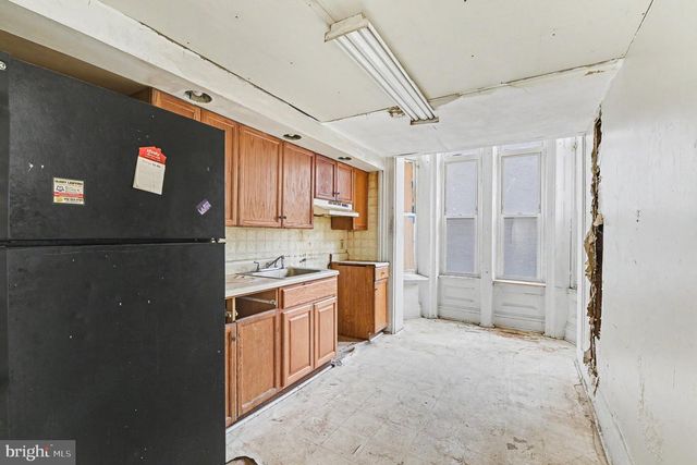 1313 W FAYETTE ST, Baltimore, MD 21223