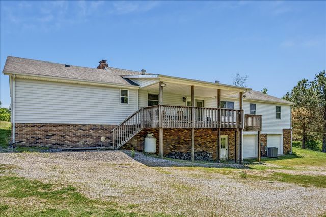1323 York Rd, Clarksville, TN 37042