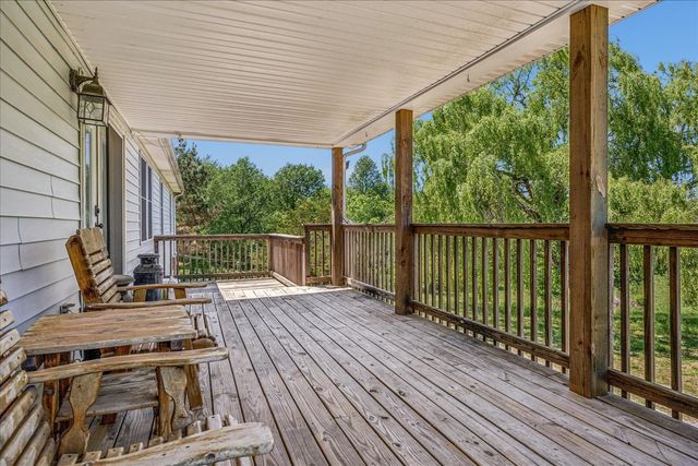 1323 York Rd, Clarksville, TN 37042