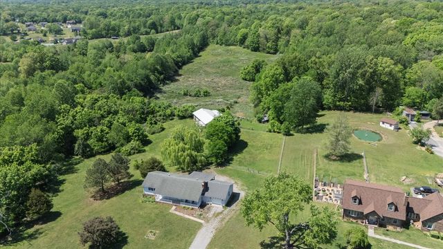 1323 York Rd, Clarksville, TN 37042