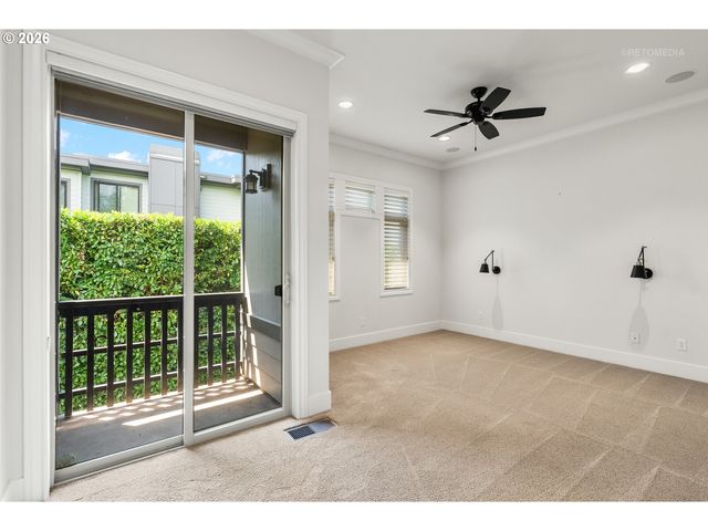 124 D Ave, Lake Oswego, OR 97034