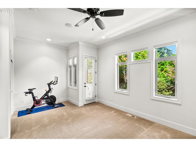 124 D Ave, Lake Oswego, OR 97034