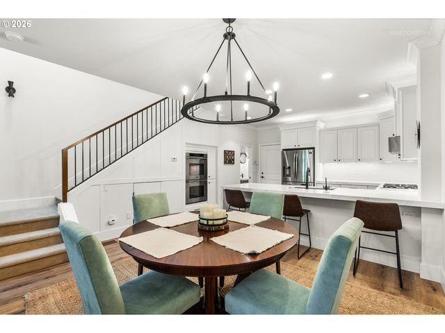 124 D Ave, Lake Oswego, OR 97034