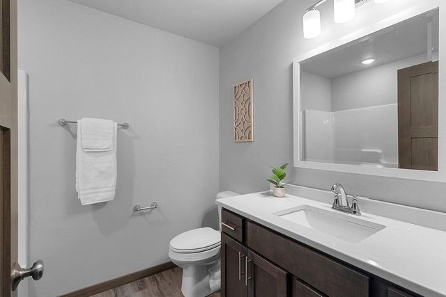 1739 HONOR STREET, Neenah, WI 54956