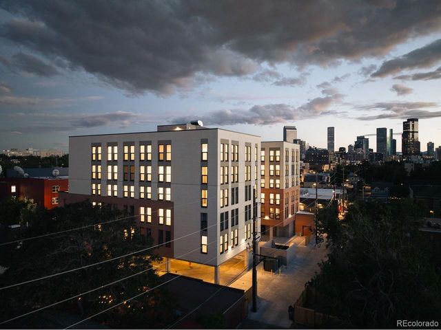 639 29th St 602, Denver, CO 80205