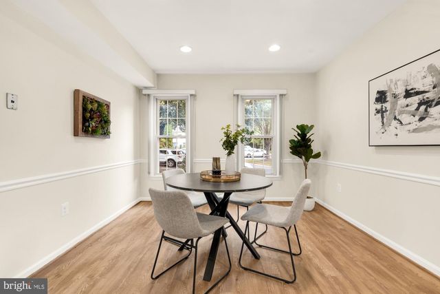 19 SHAGBARK CT, Rockville, MD 20852