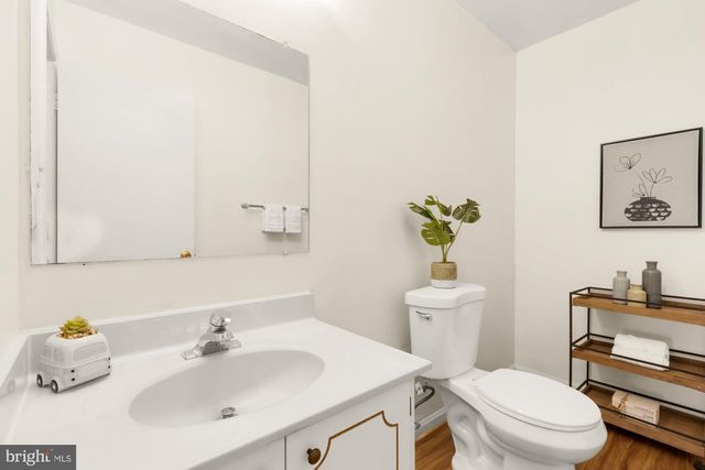 19 SHAGBARK CT, Rockville, MD 20852
