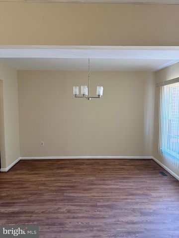 19 SHAGBARK CT, Rockville, MD 20852
