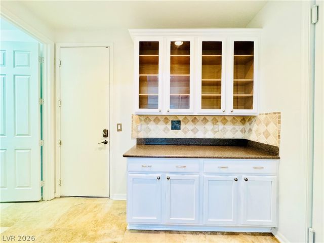 10227 Sunset Gardens Drive, Las Vegas, NV 89135