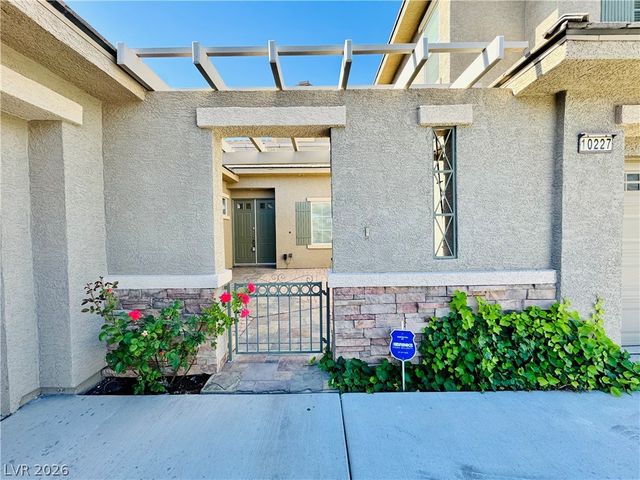 10227 Sunset Gardens Drive, Las Vegas, NV 89135