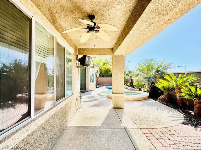 10227 Sunset Gardens Drive, Las Vegas, NV 89135