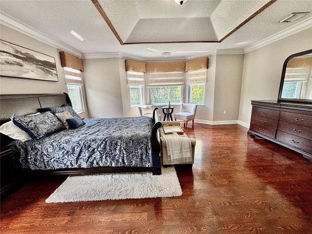 9109 Dupont Place, Wellington, FL 33414