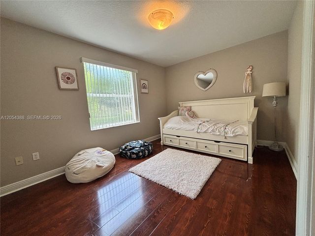 9109 Dupont Place, Wellington, FL 33414