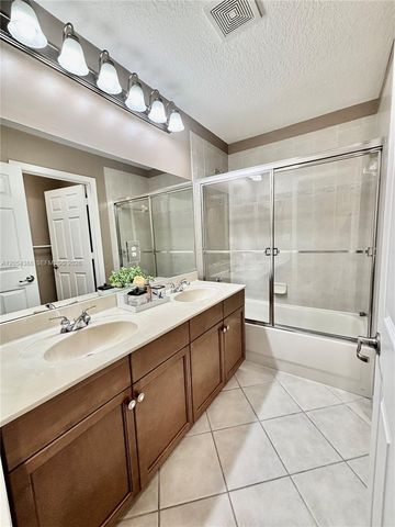 9109 Dupont Place, Wellington, FL 33414