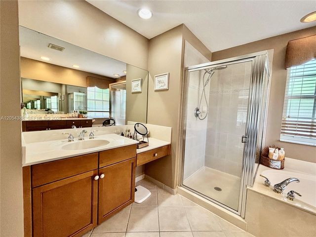 9109 Dupont Place, Wellington, FL 33414