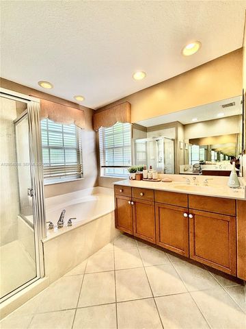 9109 Dupont Place, Wellington, FL 33414