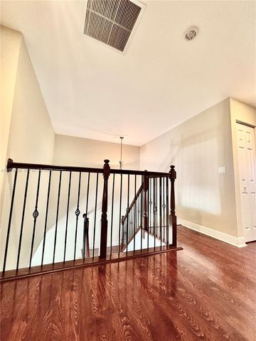 9109 Dupont Place, Wellington, FL 33414