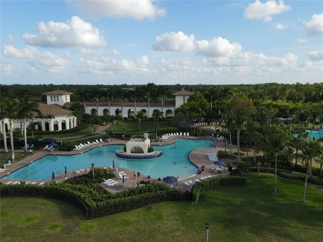 9109 Dupont Place, Wellington, FL 33414