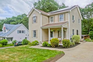 18 Prescott Hill, Belchertown, MA 01007