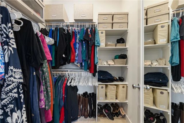 27227 Diamond Peak Lane 301, Valencia, CA 91381