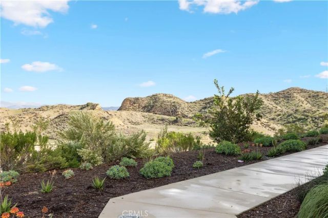 27227 Diamond Peak Lane 301, Valencia, CA 91381