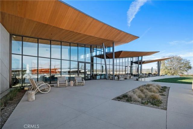 27227 Diamond Peak Lane 301, Valencia, CA 91381