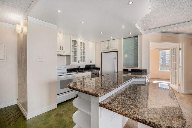 1020 15th Street 21L, Denver, CO 80202