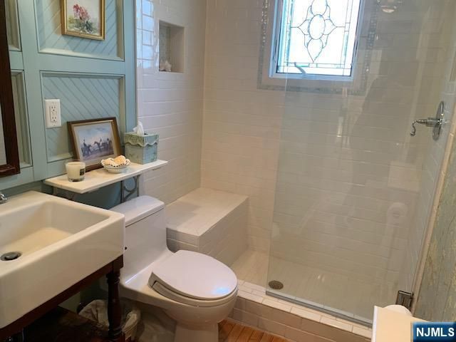 724 W Saddle River Road, Ho-ho-kus, NJ 07423