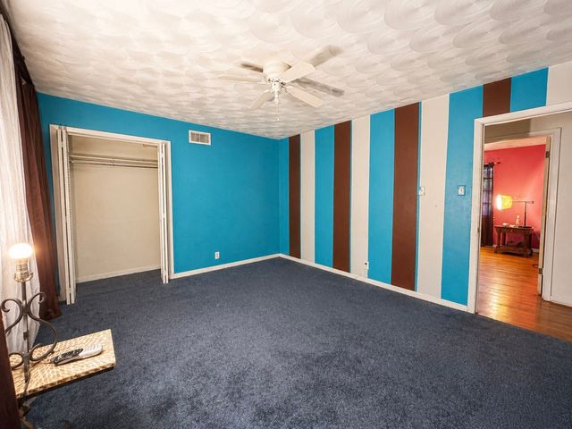 3023 Carpenter Avenue, Dallas, TX 75215