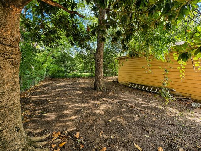 3023 Carpenter Avenue, Dallas, TX 75215