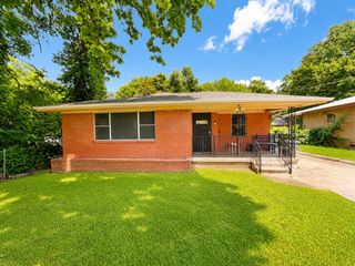 3023 Carpenter Avenue, Dallas, TX 75215