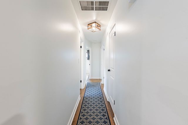 9430 S Parnell Avenue, Chicago, IL 60620