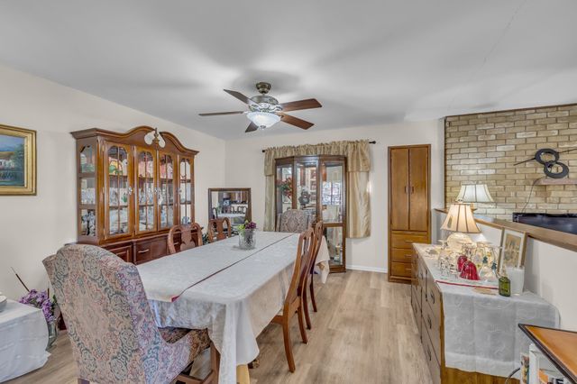 2012 York Drive, Edgecliff Village, TX 76134