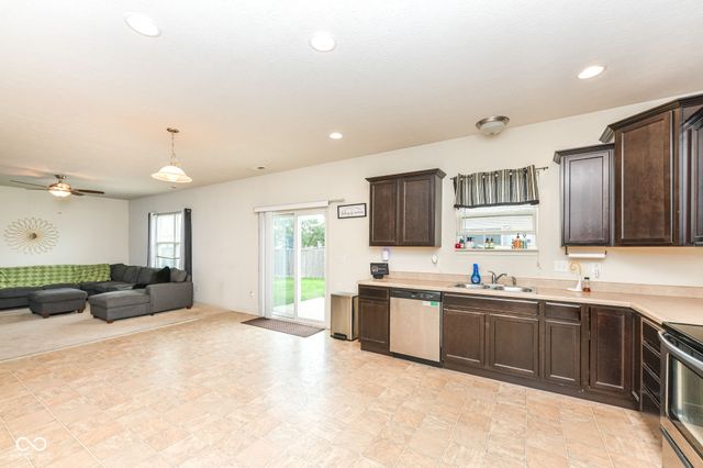 12700 Antigua Drive, Noblesville, IN 46060