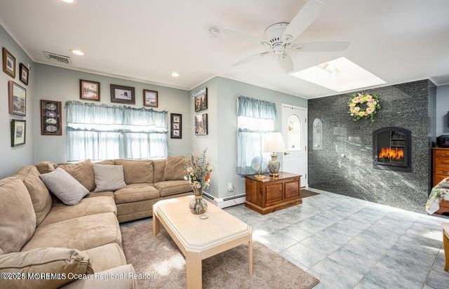 22 Queen Ann Road, Brick, NJ 08723