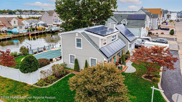 22 Queen Ann Road, Brick, NJ 08723