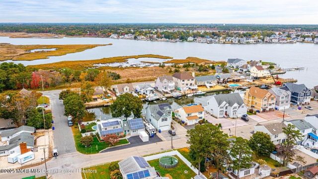 22 Queen Ann Road, Brick, NJ 08723