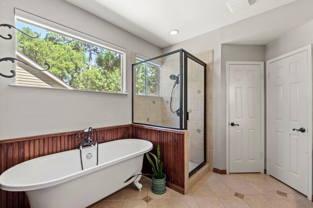 31 Treescape Circle, The Woodlands, TX 77381