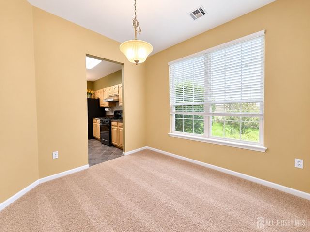 95 Ashford Drive, Plainsboro, NJ 08536