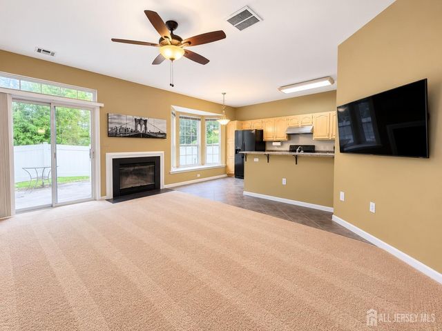 95 Ashford Drive, Plainsboro, NJ 08536
