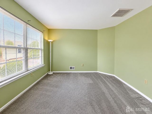 95 Ashford Drive, Plainsboro, NJ 08536